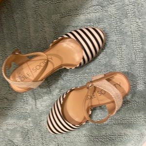 Sole Society Size 6 cork shoes